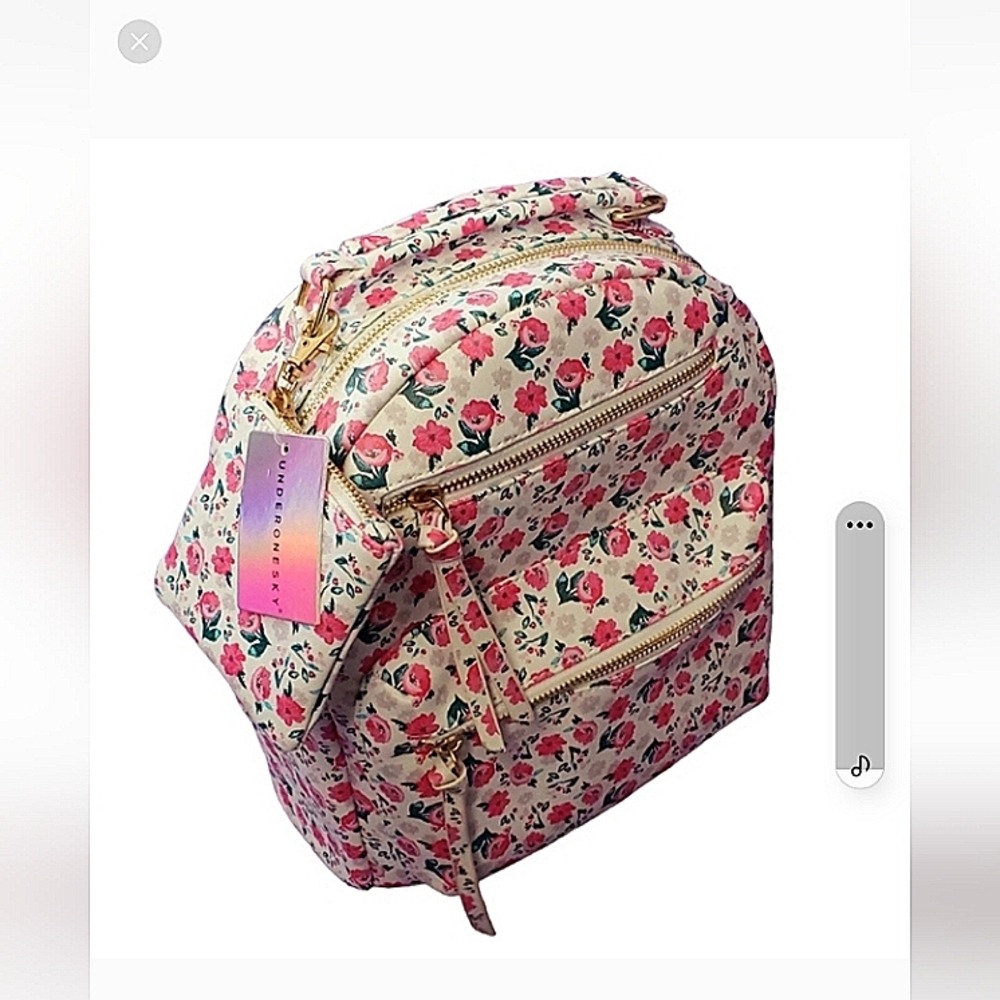 UnderOneSky Bag, New With Tags,  All over Rose pattern